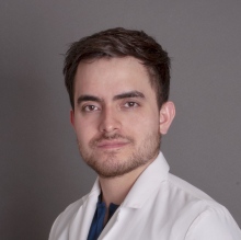 Dr. Carlos Cortés Aguilar