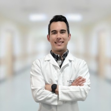 Dr. Johnny A. Cevallos Montenegro