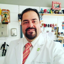 Dr. Alfonso Meza Vernis