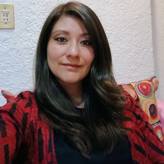 Dr. Ariana Martínez Coronel