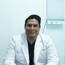 Dr. Cesar Sosa Juarez