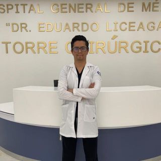 Dr. Omar Vásquez Gómez