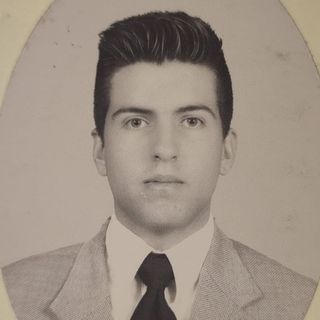 Dr. Héctor Eduardo Hernández Lomelí