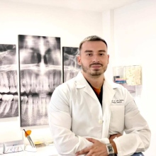 Dr. Daniel De leon quintanilla