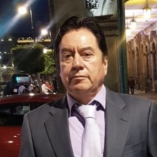 Dr. Gilberto Damian González