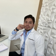 Dr. ANTONIO PEREZ GOMEZ