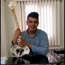 Dr. Luis David Flores Vaso