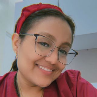Dr. Azucena Téllez