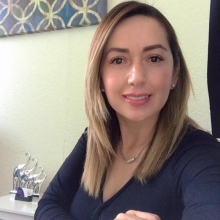 Dr. Claudia Gómez Vázquez