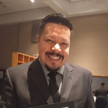 Dr. Luis Christfield