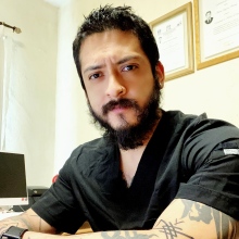 Dr. Daniel Segovia Arteaga