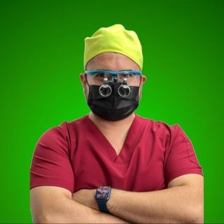 Dr. Alberto Acevedo Laguna