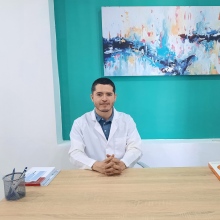 Dr. Armando Torres López