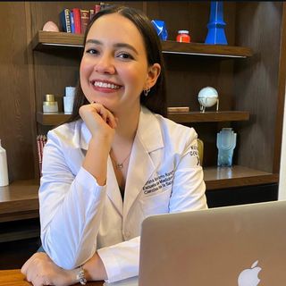 Dr. Mariana Navarro Rangel