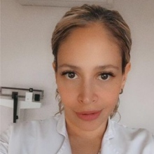 Dr. Amparo Esmanyul Espinosa Berrones