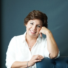 Dr. Verónica Del Valle