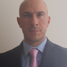 Dr. Enrique Murcio Perez