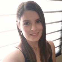 Dr. Leslie Luna Dueñas