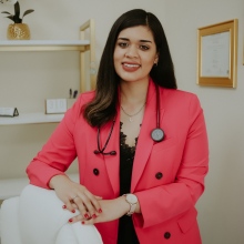 Dr. Ana Mercedes Andrade Aguilar