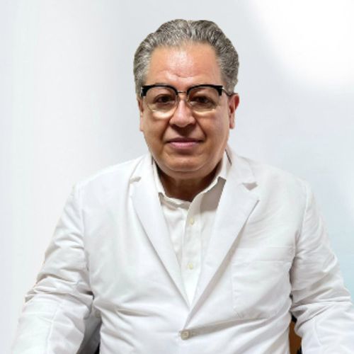 Dr. José Adrían Carrera Luna