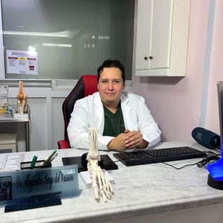 Dr. Alejandro Bayo del Castillo