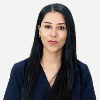 Dr. Claudia Mónica Vargas Salinas