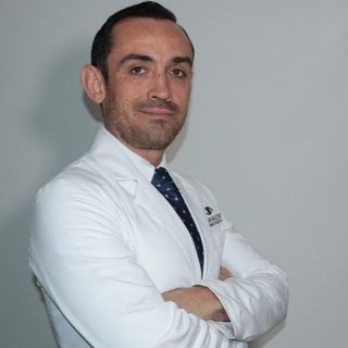 Dr. Salvador González Esquivel