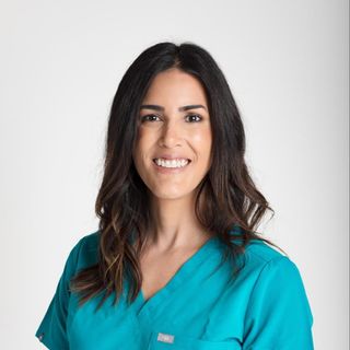 Dr. Anabella Hernández