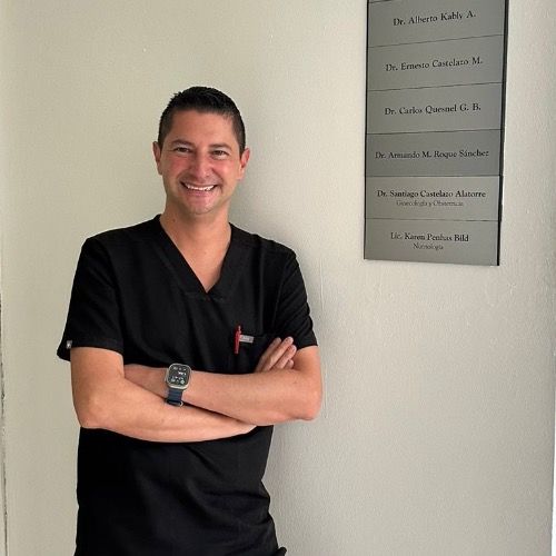 Dr. Armando Miguel Roque Sánchez