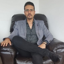Dr. Daniel Camacho