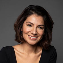 Dr. Adriana Becerril