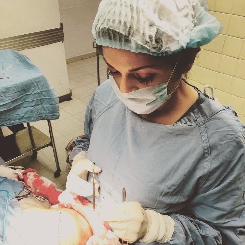 Dr. Carolina Alvarez Alba