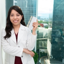 Dr. Denisse Allende