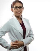 Dr. Anahí Flores Rodríguez