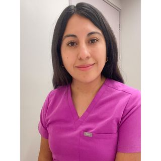 Dr. Ana Karen Castañeda Solis