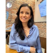 Dr. Vanessa Morones Olivares
