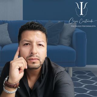 Dr. César Castañeda