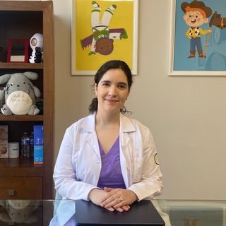 Dr. Carla Cardenas C