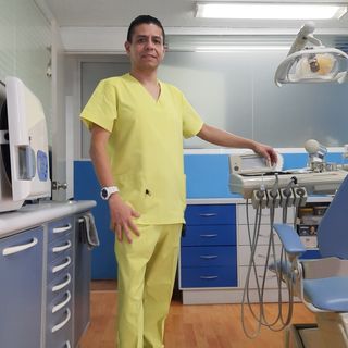 Dr. Edgar Heras