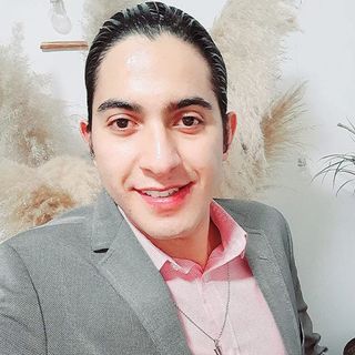 Dr. Christopher Nieto