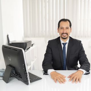 Dr. Angel Ramón