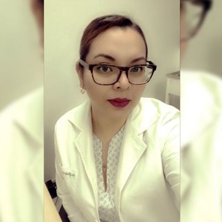 Dr. Gladys Cecilia Sánchez Edén