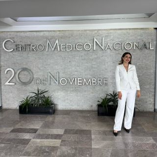 Dr. Mónica Reyes