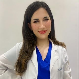 Dr. Camila Ortuz Lessa