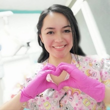 Dr. Samanta Gómez