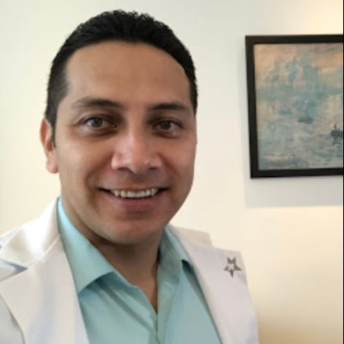 Dr. Abner González Cortés