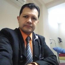 Dr. Emmanuel Hernández Sánchez