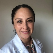 Dr. Anallely Lucy Urieta Bazán