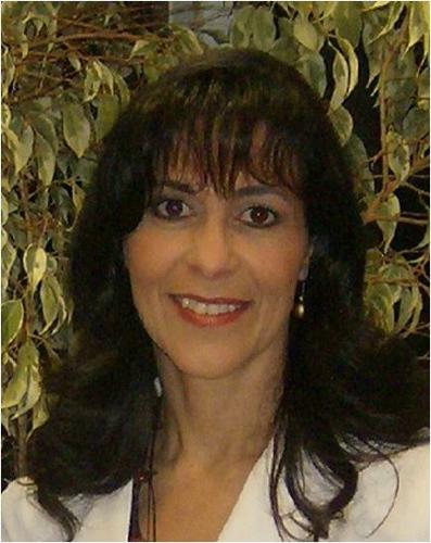 Dr. Ana Santillan Gallardo