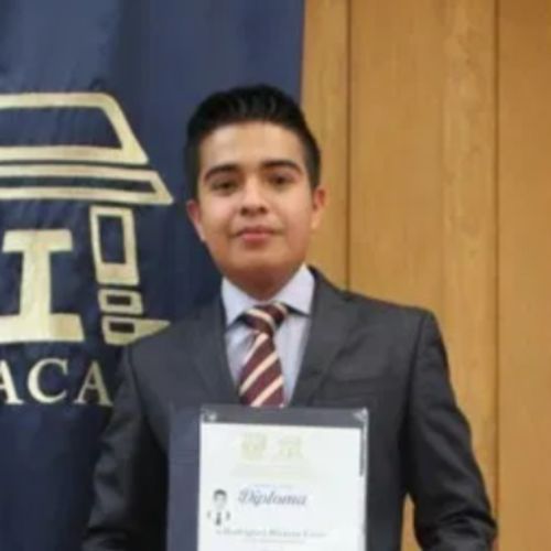 Dr. Uresti Rodriguez Riveros